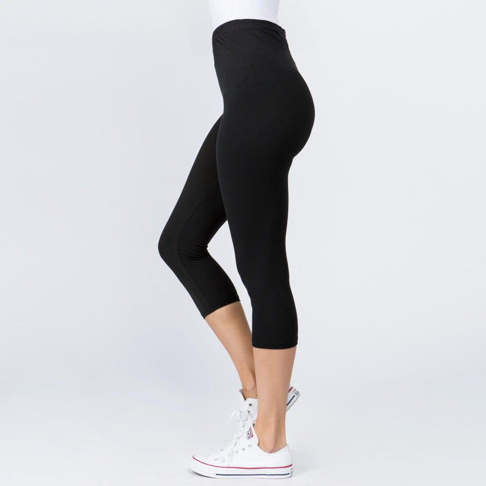 One Size Black Capri leggings